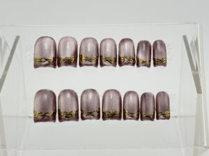 LUXURY NAILS